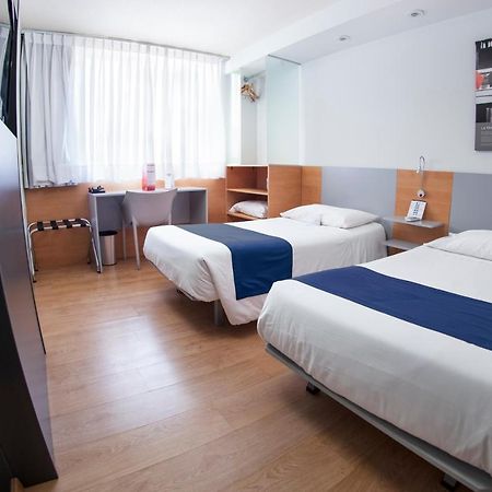 Hotel Orpheo Express モンテビデオ エクステリア 写真